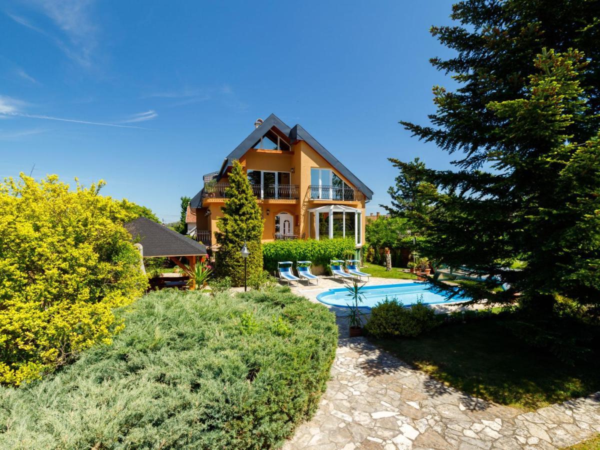 Holiday Home Szabo By Interhome Balatonlelle Eksteriør billede