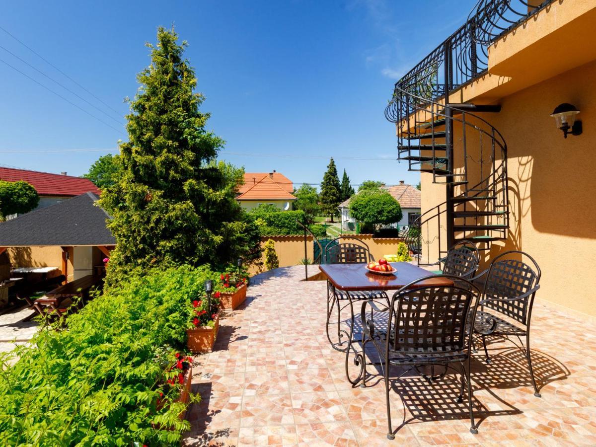 Holiday Home Szabo By Interhome Balatonlelle Eksteriør billede